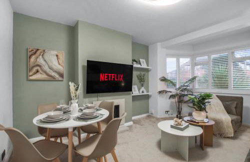 Cosy 2 bed house with driveway parking and garden - Foto 1