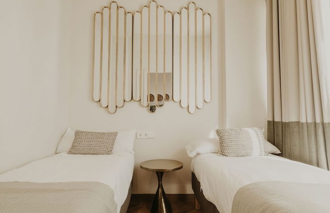 Comfy Studios Hotel - Photo 22