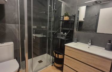 Tu Refugio en el Centro Histórico de Castro - Foto 6