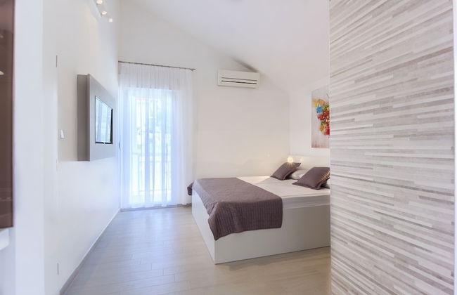 Stipe Residence - Photo 27