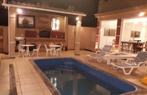 Casa completa, equipada! Ótima localização! Mín 2 noites - Foto 1