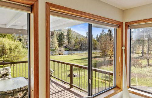 Riverfront Getaway - Foto 13