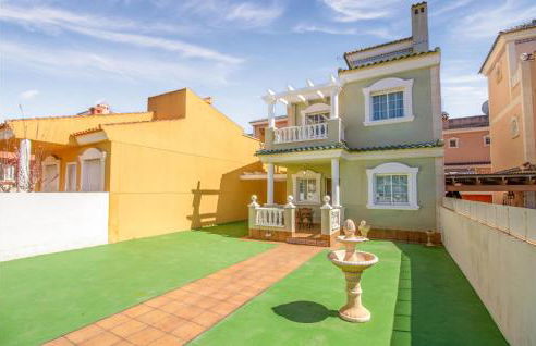 Lovely Home With Swimming Pool - Foto 1