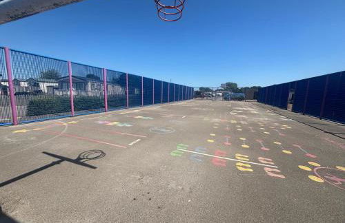 4 Sandringham, Patrington Haven, Hot Tub, Private garden & Parking - Foto 24