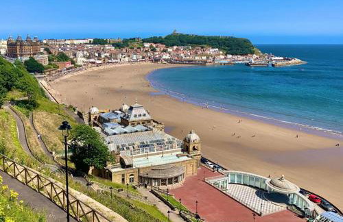 Large 4 bedroom home in Boston Spa village In-between York, Harrogate and Leeds, Sleeps 9 - Foto 20