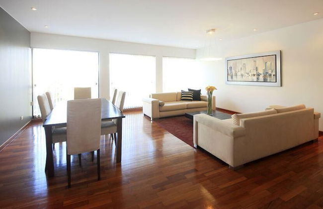 Great Location Walking Distance to Larcomar and Wong - Foto 11
