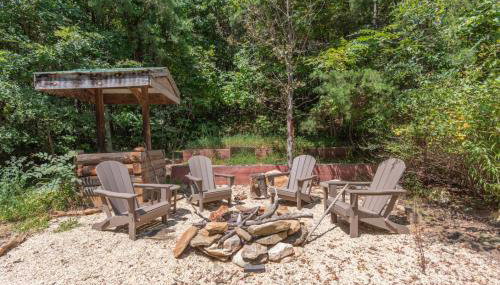 Secluded Cabin with Quality Furnishing and Hot Tub - Foto 5