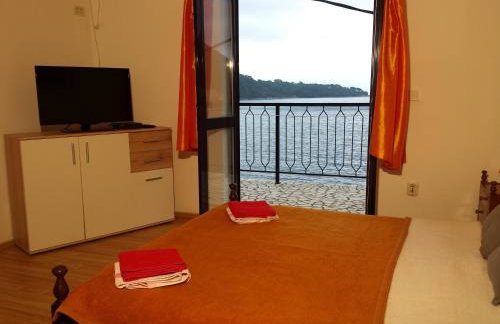 Apartments "Villa Mungos" Sobra - Foto 32