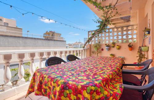 Oliva Avinyo - Photo 1