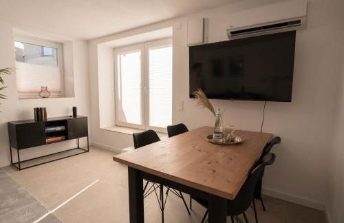 FEEL GOOD HOMES Ruhig-Klimaanlage-WLAN-Regendusche - Foto 23