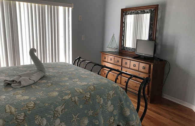 Clermont Area Vacation Homes by Shine FM - Photo 9