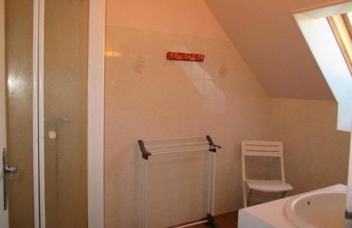 Gîte de France à Marcillac la Croisille 3 épis - Gîte de France 8 personnes MAE-6424 - Foto 12