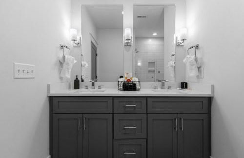 14 Bed Luxe Nashville Retreat with Game Room & Perfect for Large Groups! - Foto 46