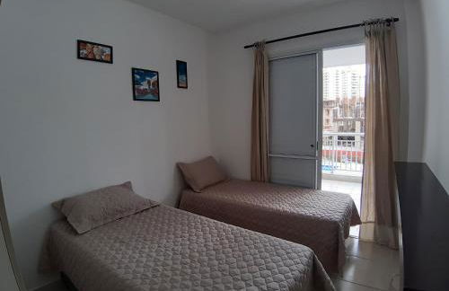 GUARUJÁ ASTURIAS, LAZER COMPLETO, AR CONDICIONADO E VARANDA GOURMET - Foto 30