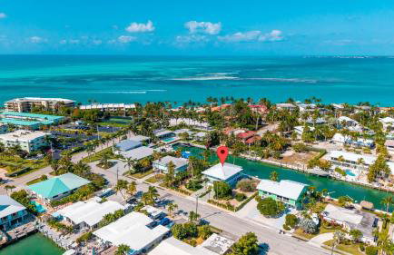 Grand Arenas - 120' Dock, HtdPool, Game Room, BBQ, Mini Golf,Baby Items - Foto 75