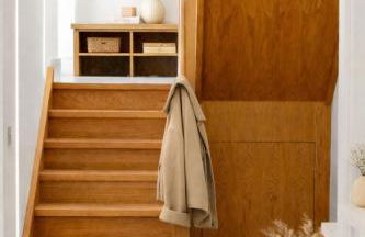 Exquisite 4BR Designer Home with Smart Features, Free Parking & SkyStream - Sleeps Up To 10 in Gerrards Cross SL9 - Photo 20