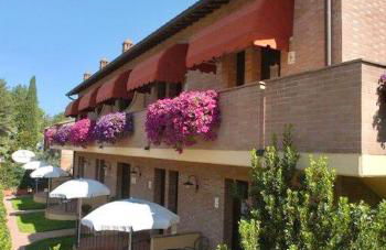 ISA-Holiday-Home with swimming-pool in San Gimignano, apartments with air conditioning and private outdoor area - Foto 10