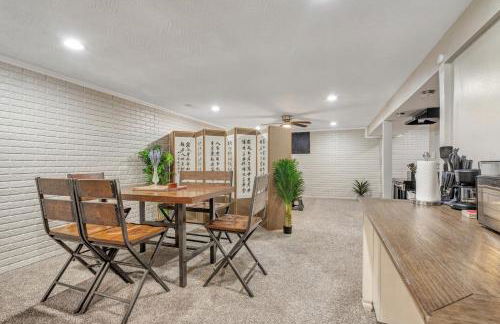 Moon River Smart-Suite near Interstate 44 and Airport - Photo 28