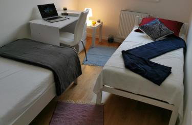 CITY CENTER PEARL #new#free reserved parking in garage elevator direct access#business and pleasure#city view&balcony&sunny&cafes&markets&tram#city center#working room#2 toliets#2 bedrooms - Photo 9