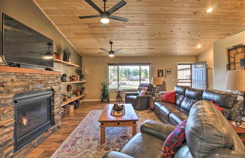 1 Mi to Rainbow Lake: Newly Built & Woodsy Retreat - Foto 6