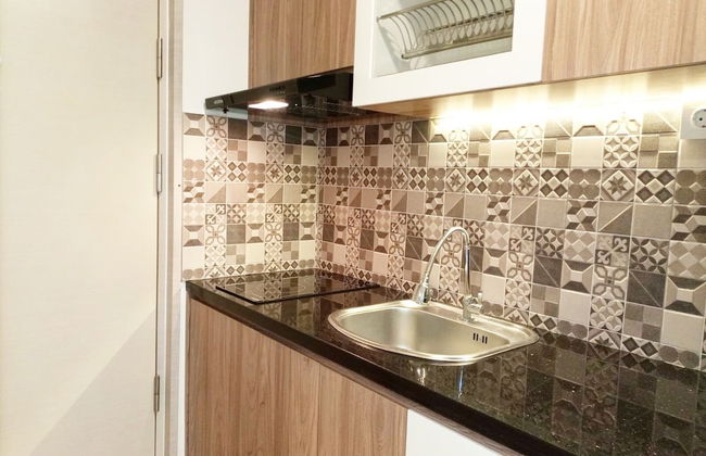 Comfort And Simply Look Studio Room At Mataram City Apartment - Photo 8