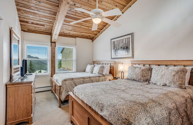 Laurelwood Condominiums - Foto 70