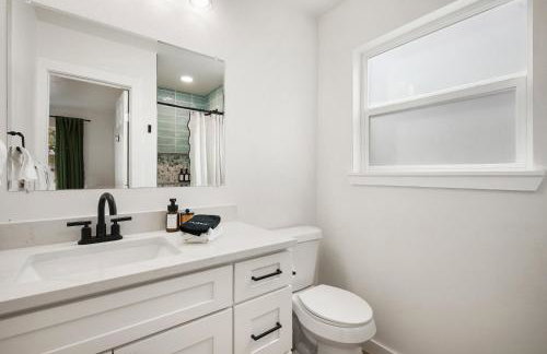 Cozy Austin Retreat - Mins to Q2 & The Domain - Foto 16