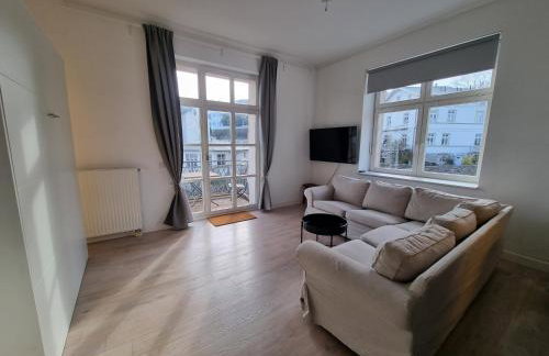 Ferienwohnung mit Meerblick & 2 Balkonen - Foto 12