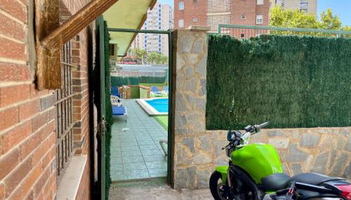 New Square Tiki - Foto 3