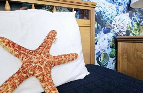 Discover the Deep Blue with Finding Nemo House - Foto 4