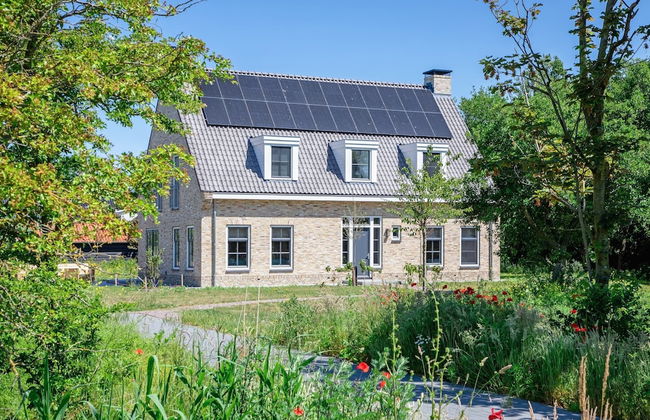 Villa on Texel Near Wadden Sea & Bird Area - Photo 1
