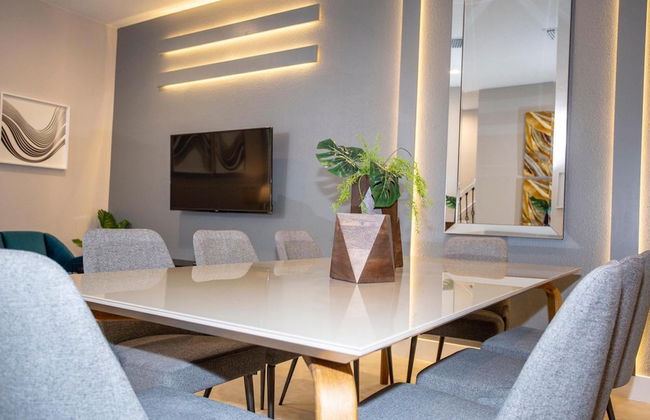 4 BR 4 BA Villa 5min Disneyworld 1804ft BBQ - Foto 6