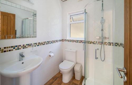 The Penthouse - Photo 18