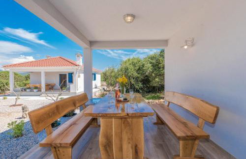 Sakarun - Ena - Photo 6