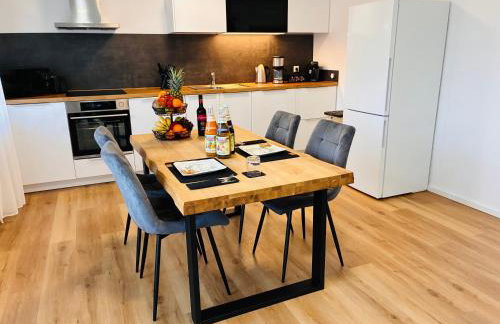 Bodensee Urban Living - Apartment mit Balkon & Parkplatz - Foto 1