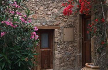 Athina Guesthouse - Foto 2