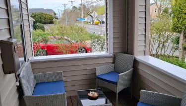 Cape Cod Hyannis Rendezvous' - Photo 3