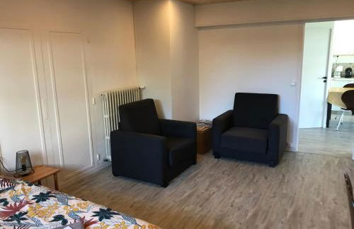 Au parfait, T2 Rdc, calme, parking, idéalement placé - Foto 8