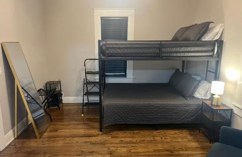 Tampa Heights Prohibition Era Bungalow - Foto 36