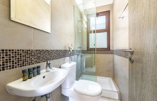 Ayia Napa Ionion Seaside Villa - Photo 42