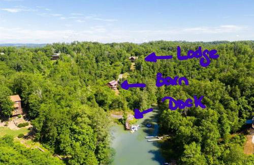 Smoke Rise Barn · Great Lake Front, Large Dock, 4bdrm, Pool Table - Foto 57