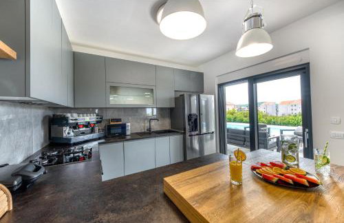 Luxury Villa Bava-5minutes to center - Foto 18