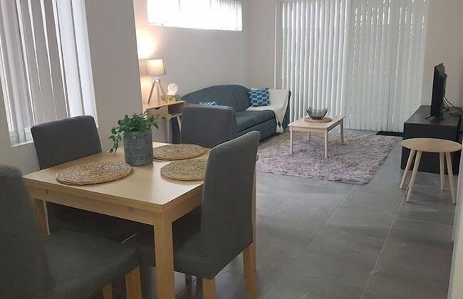 Luxuary Apartment near Airport - Foto 6