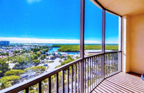 Vista Del Mar at Cape Harbour Marina, 10th Floor Luxury Condo, King Bed, Views! - Foto 12