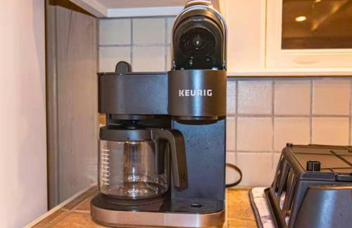 Riverfront Retreat: Sauna, Private Forest, 6 Falls - Foto 22