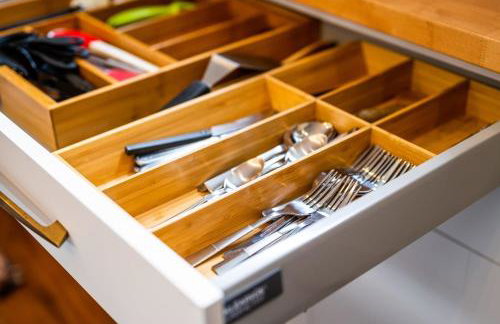 Charming Fountain Square Home 2 Bedroom BBQ Family Friendly - Foto 17