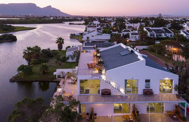 Marina Views - Photo 24