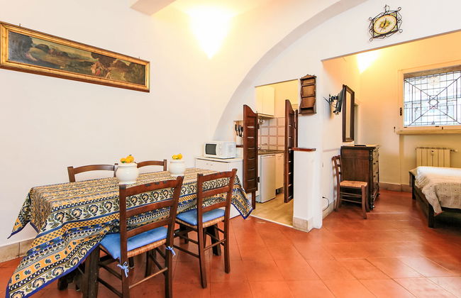 1 bedroom Apartment in Rome - Photo 8