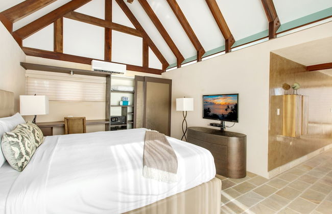 6 BR Villa On Crocus Bay With Pool Concierge - Foto 58