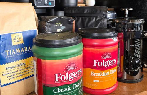 Luxury 1BR Resort Stay with WiFi, Pool, and Desk near Med Center and NRG - Foto 36